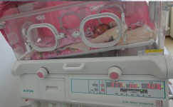 Инкубатор для новорожденных Atom V-2100G/ Перинатальный центр г.Семей
