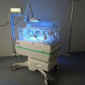 Инкубатор для интенсивной терапии новорожденных Incu i модель 101